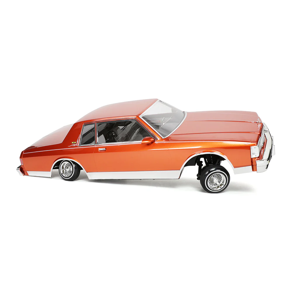 Redcat Caprice Classic RC Car - 1:10 1987 Chevrolet Caprice Classic Hopping Lowrider view 7