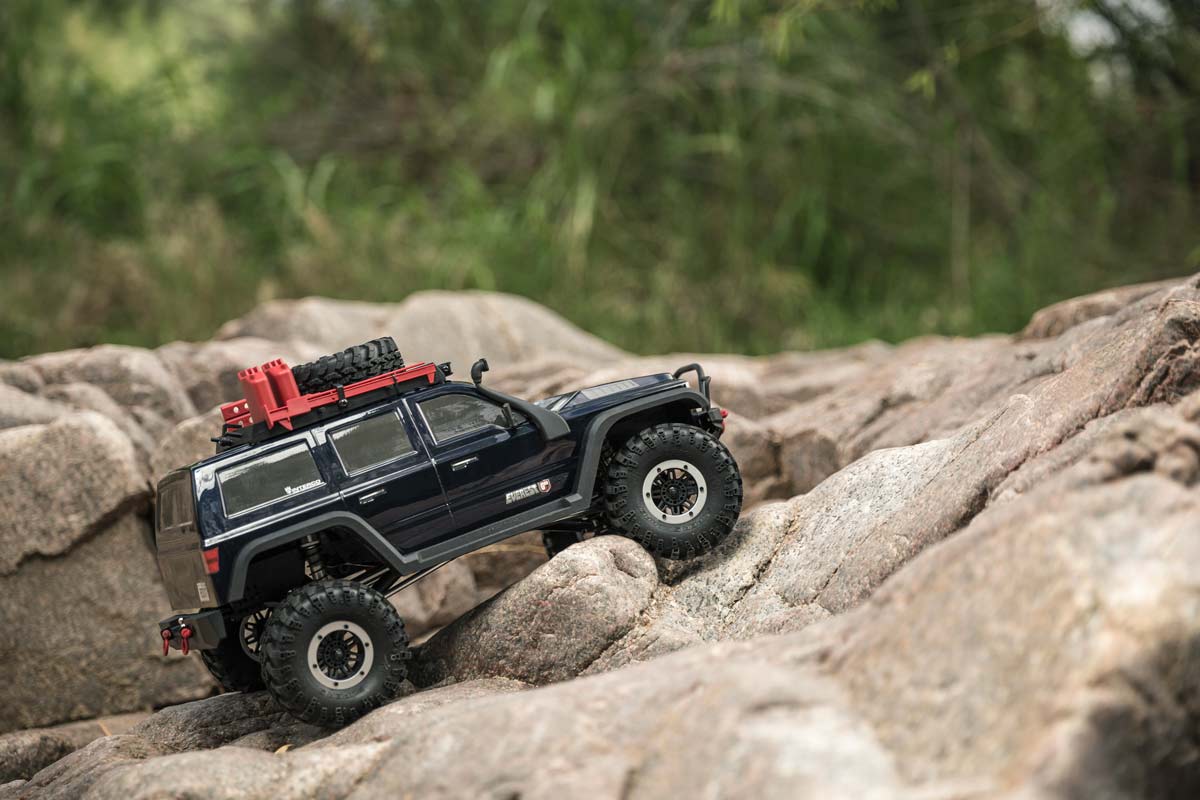 Redcat Everest Gen7 PRO RC Scale Crawler - 1:10 Brushed Rock Crawler view 23