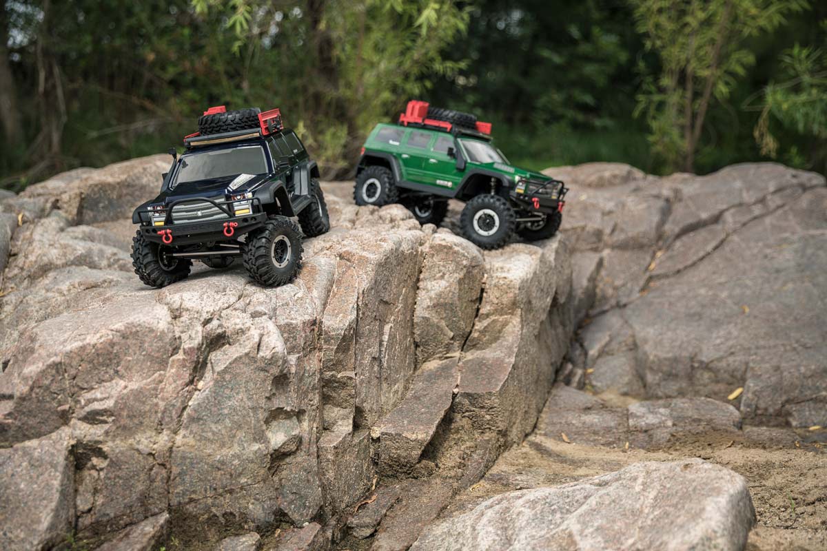 Redcat Everest Gen7 PRO RC Scale Crawler - 1:10 Brushed Rock Crawler view 19
